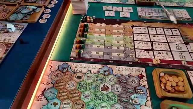 Sweet Lands vom PD-Verlag: Spielplan mit Landschaftsplättchen und Aktionsfeldern beim Presseevent