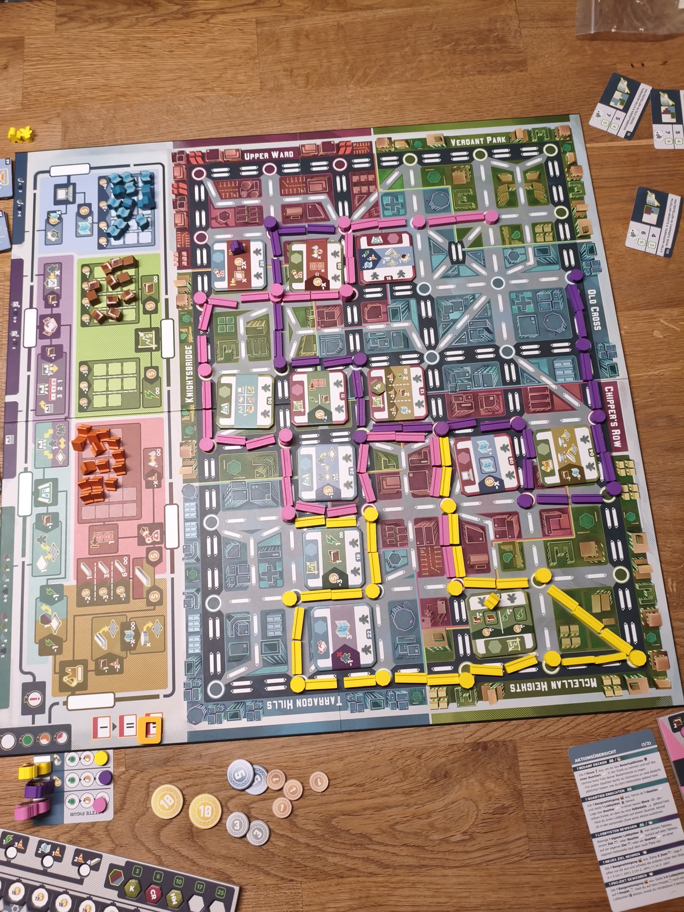 Terminus: Stadtplan mit eingezeichneten U-Bahn-Linien in Gelb, Rosa und Lila